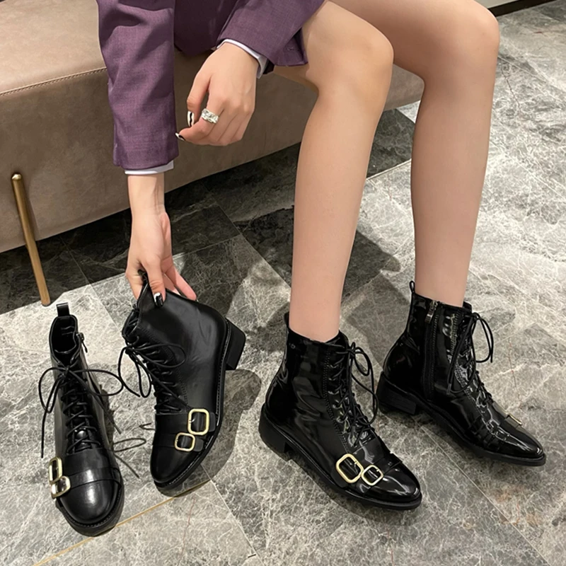 

Женские современные ботильоны с острым носком, новинка 2022, модная повседневная женская обувь на низком каблуке с перекрестной шнуровкой, же...