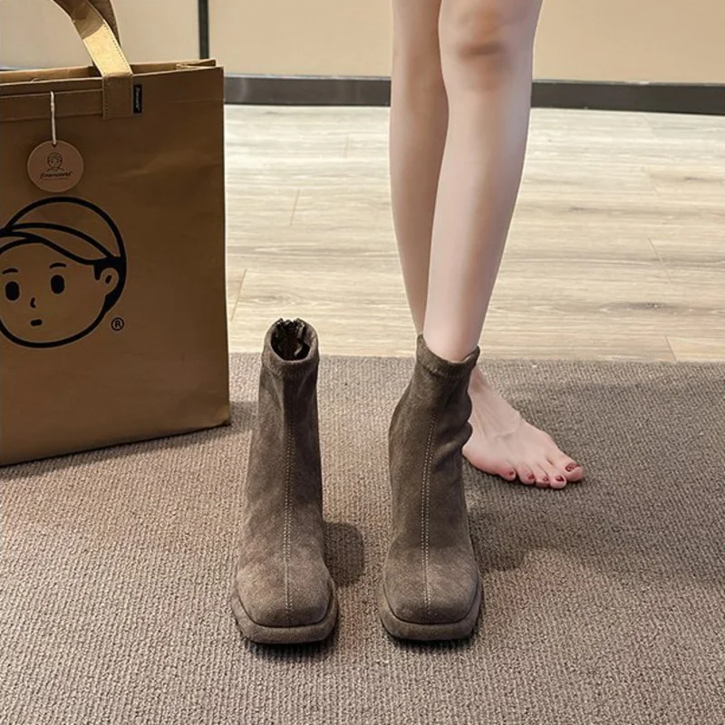 Женские замшевые ботильоны на высоком каблуке платформе