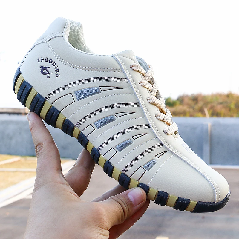 

2022 New Women Shoes Ladies Soft Fashion Flat Shoes Women Outdoor Walking Sneakers Women Casual Shoes Zapatos De Muje Plus Size