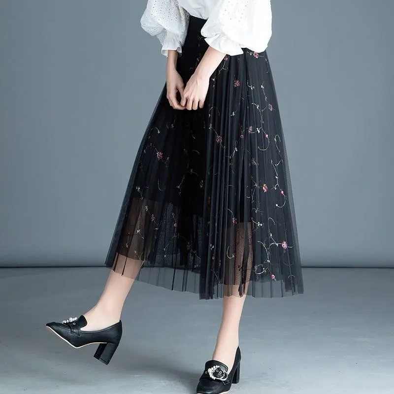 

Elegant Women Tulle Skirt Korean Fashion Mesh White A Line Ladies Pleated Skirt Summer Chic High Waist Black Party Skirt 5710