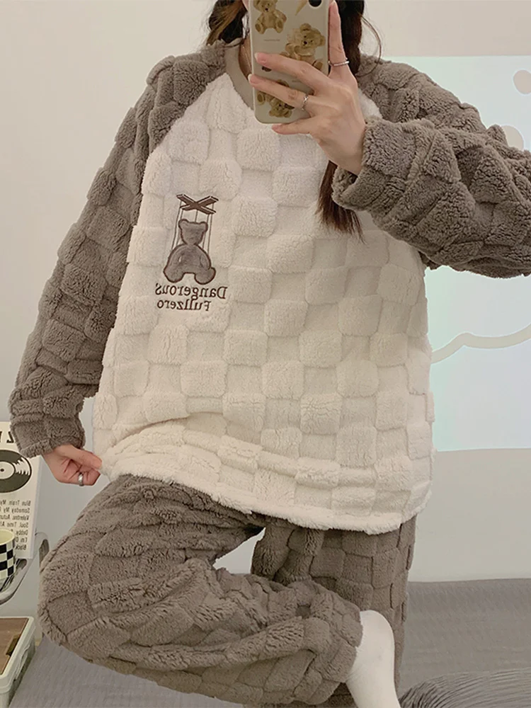 Пижамы из кораллового флиса для женщин новые зимние пижамы на флисовой подкладке