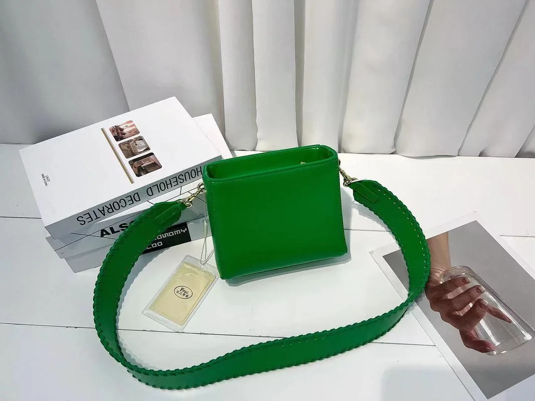 

Klein Blue Women Mini Crossbody Bag New 2022 Fmeale Bag PU Leather Solid Square Shoulder Messenger Bag Fashion Ladies Handbags