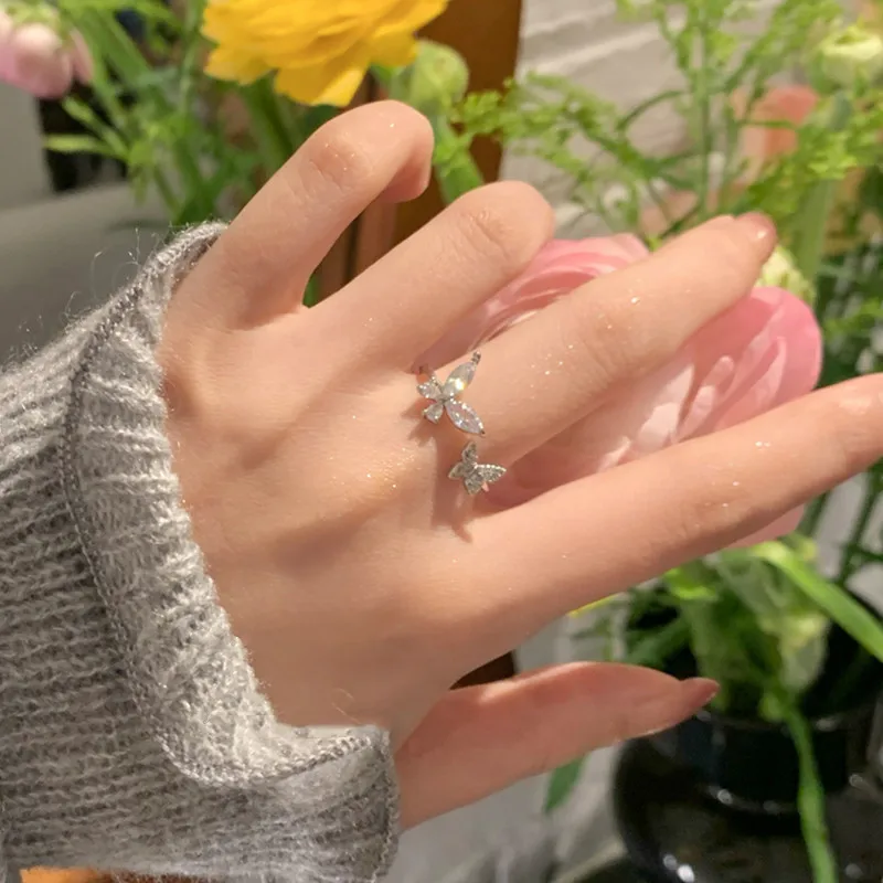 

Butterfly Rhinestone Open Ring Fashion Jewelry Custom Women Finger Stack Ring Animal Wing Luxury Silver Color Wholesale Friends