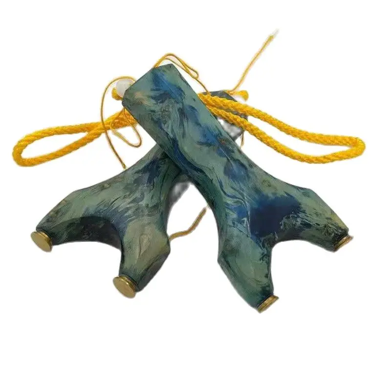 

High Quality Solid Wood Slingshot Slingshot Titanium Alloy Bow Head for Outdoor Hunting Shooting with Flat Rubber Band
