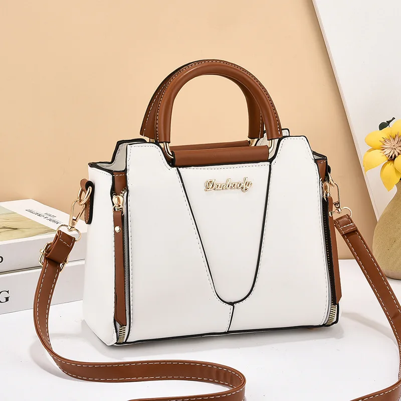 

Simple and Versatile Carrying Bag for Women's 2023 Summer New Casual and Fashionable Women's One Shoulder Crossbody Bag