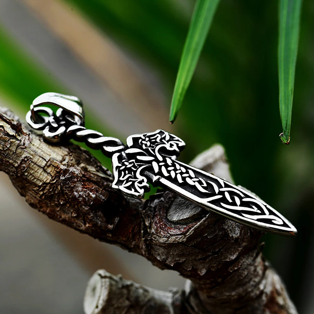 

Viking Sword Pendant Necklace For Men Stainless Steel Nordic Wolf Head Necklace Celtic Knot Amulet Jewelry Gifts Dropshipping