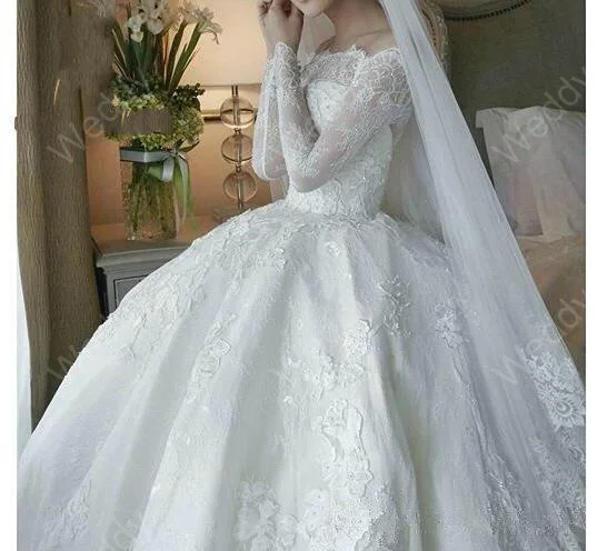 

Beauty Off the Shoulder Long Sleeves Ballgown Wedding Cathredral Train Lace Appliques Robes de Mariage Princesse Bridal Gowns