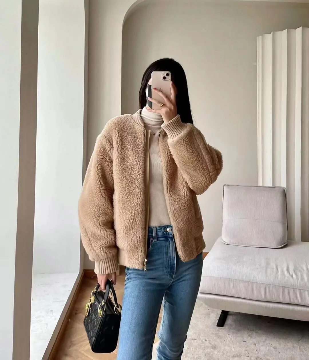 

2022 высокое качество Тедди мишка короткая куртка 88% верблюжьей шерсти плотное пальто для женщин логотип зимняя верхняя одежда