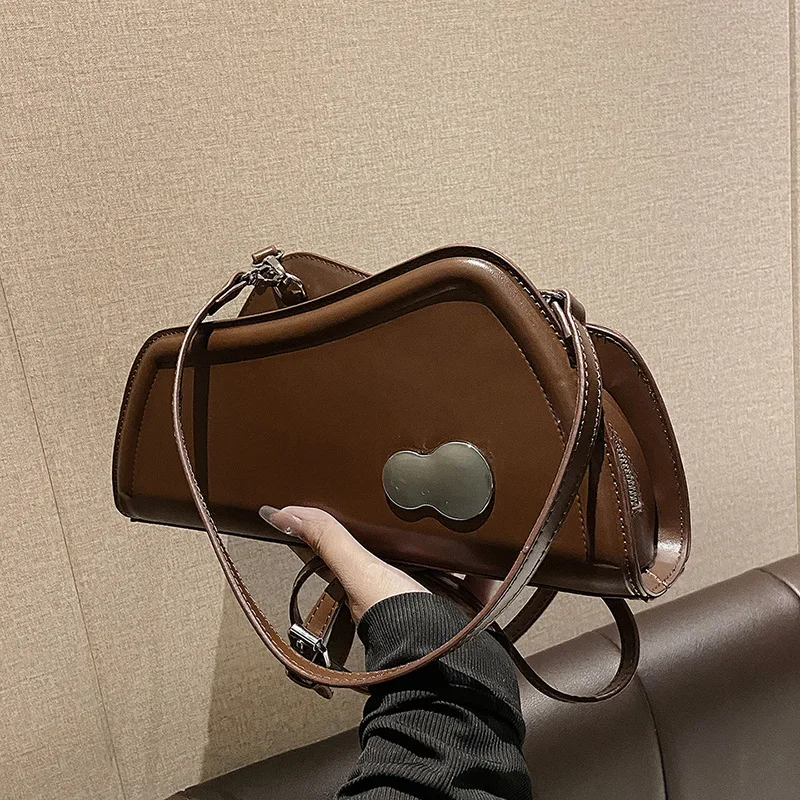 

Women's Bag Personalized Creative Shoulder Bag 2022 New Korean Fashion Crossbody Bag Retro Handheld Women's Bag