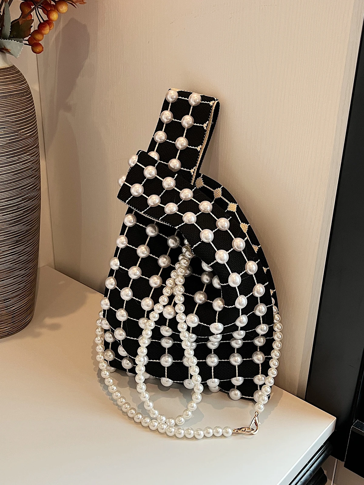 Женская сумка-Кроссбоди с жемчужной цепочкой 2024