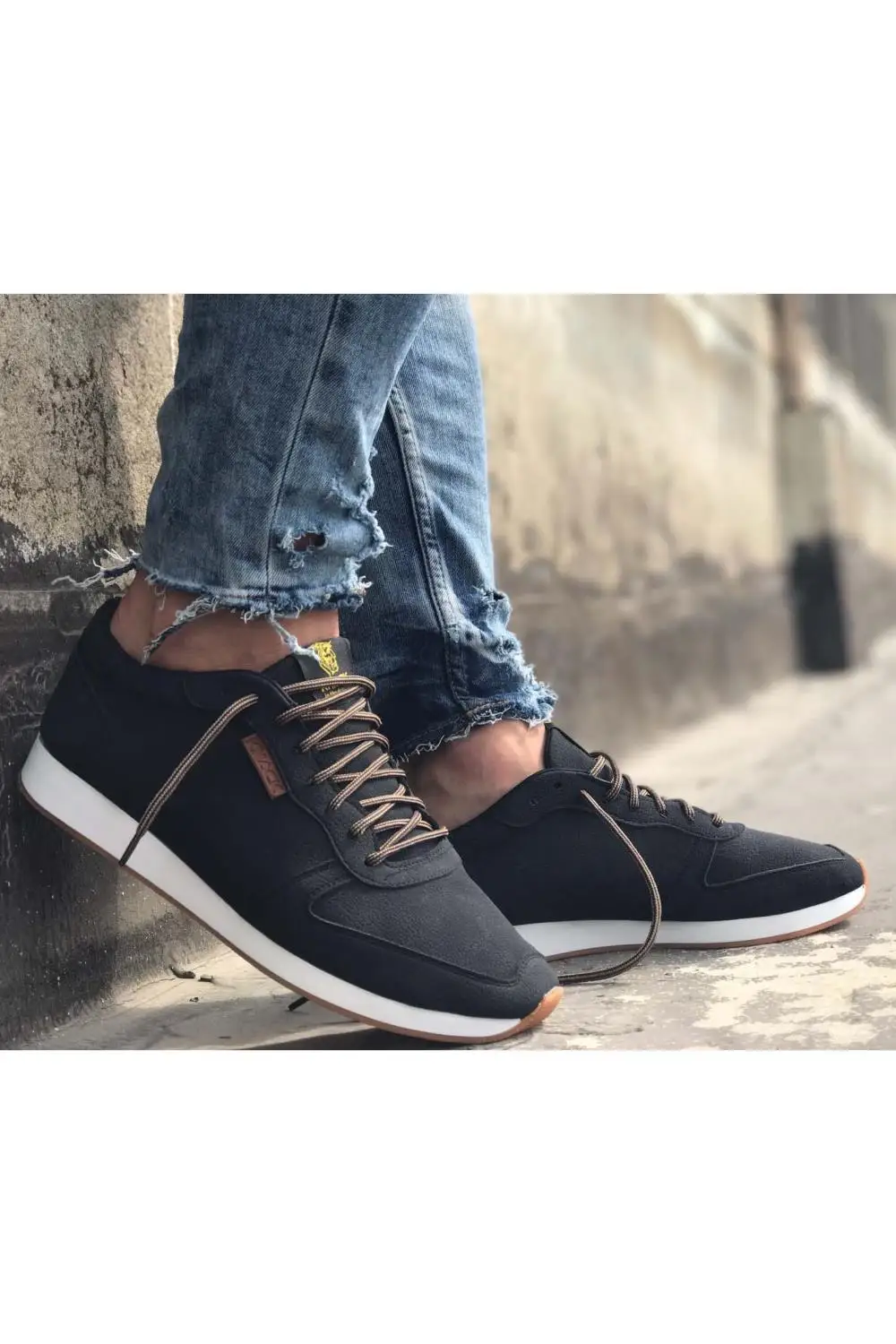

Knack Men's Shoes Nubuck Black Color Faux Leather Laces Spring and Fall Seasons Lightweight Sneakers Orthopedic Soft Solid Canvas Casual Gentlemen Suits Wedding Daily Formal White Outsole Running Original Vulcanize 002