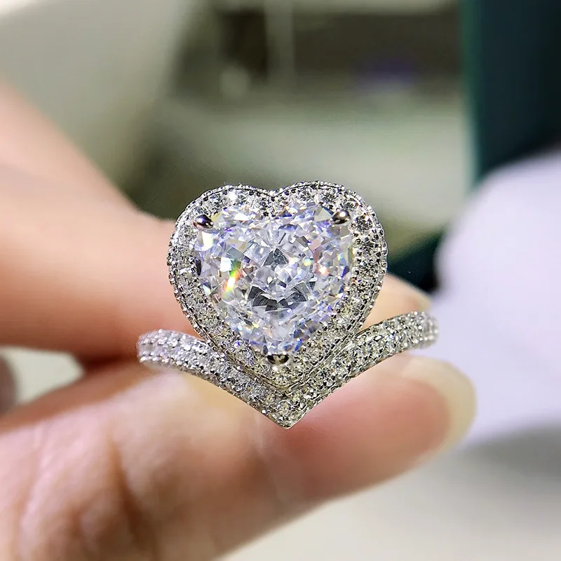 

CAOSHI Aesthetic Love Heart Finger Rings for Women Brilliant Zirconia Jewelry for Engagement Romantic Style Wedding Accessories