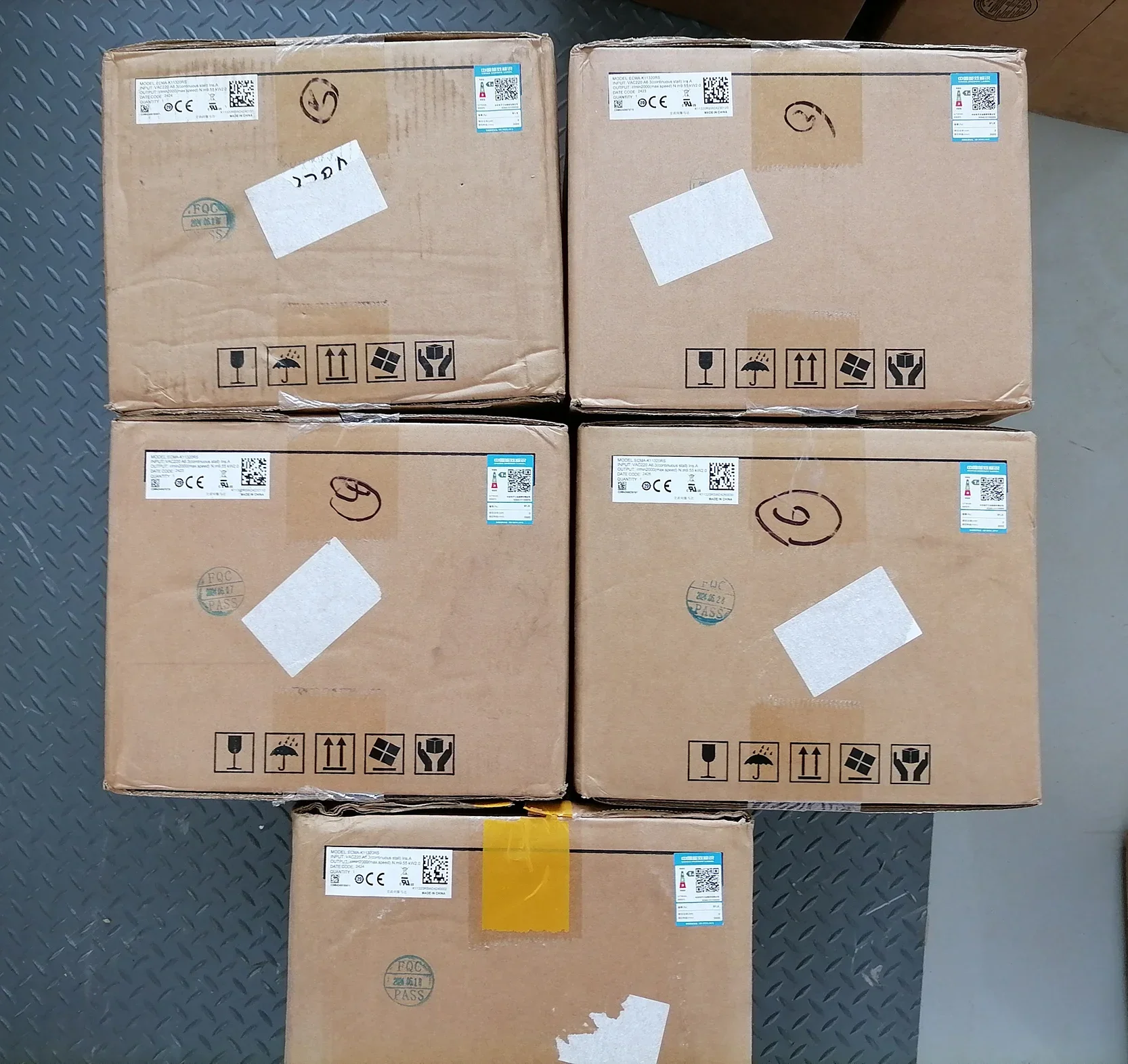 Серводвигатель Delta ECMA-K11320RS ECMA-A2 2 кВт 400 В