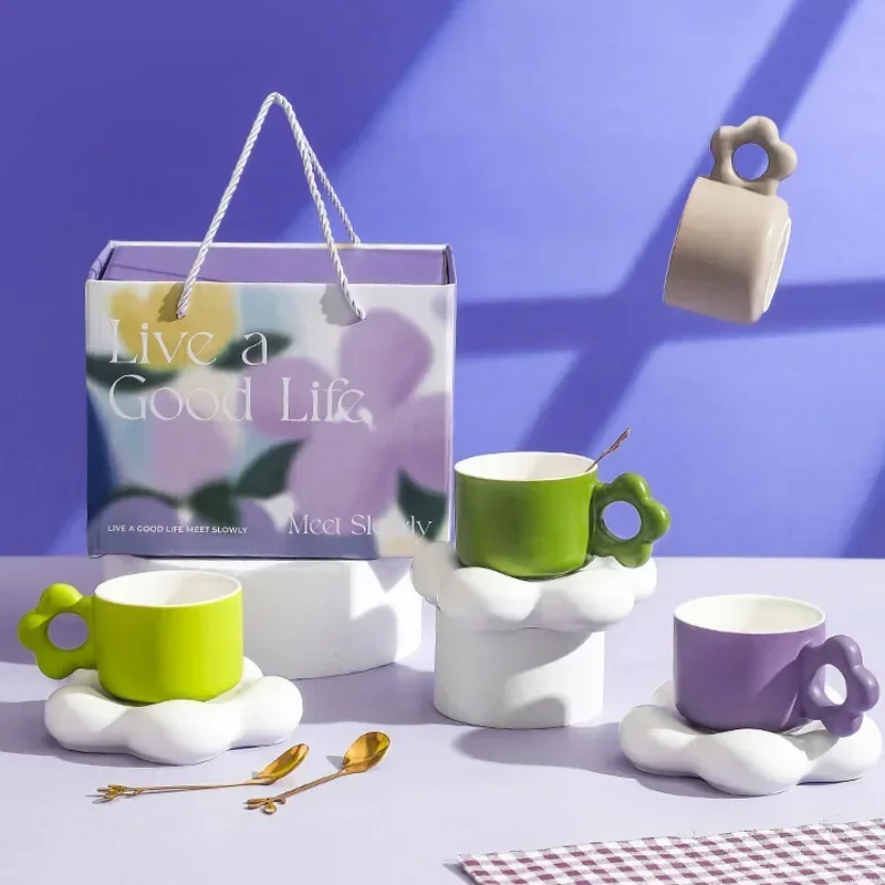 

Домашний набор в скандинавском стиле, тарелка для чашки с молоком, Современное украшение, кружка для кофе, милая декоративная кружка 250 мл, керамическая облако, подарок для гостиной, кофейная коробка