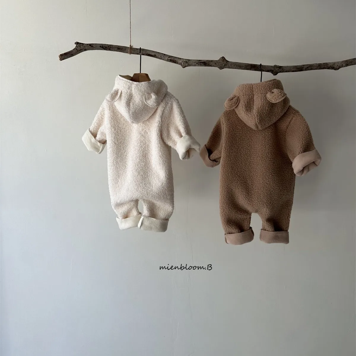 Рисунок 3 - Детский флисовый комбинезон с капюшоном