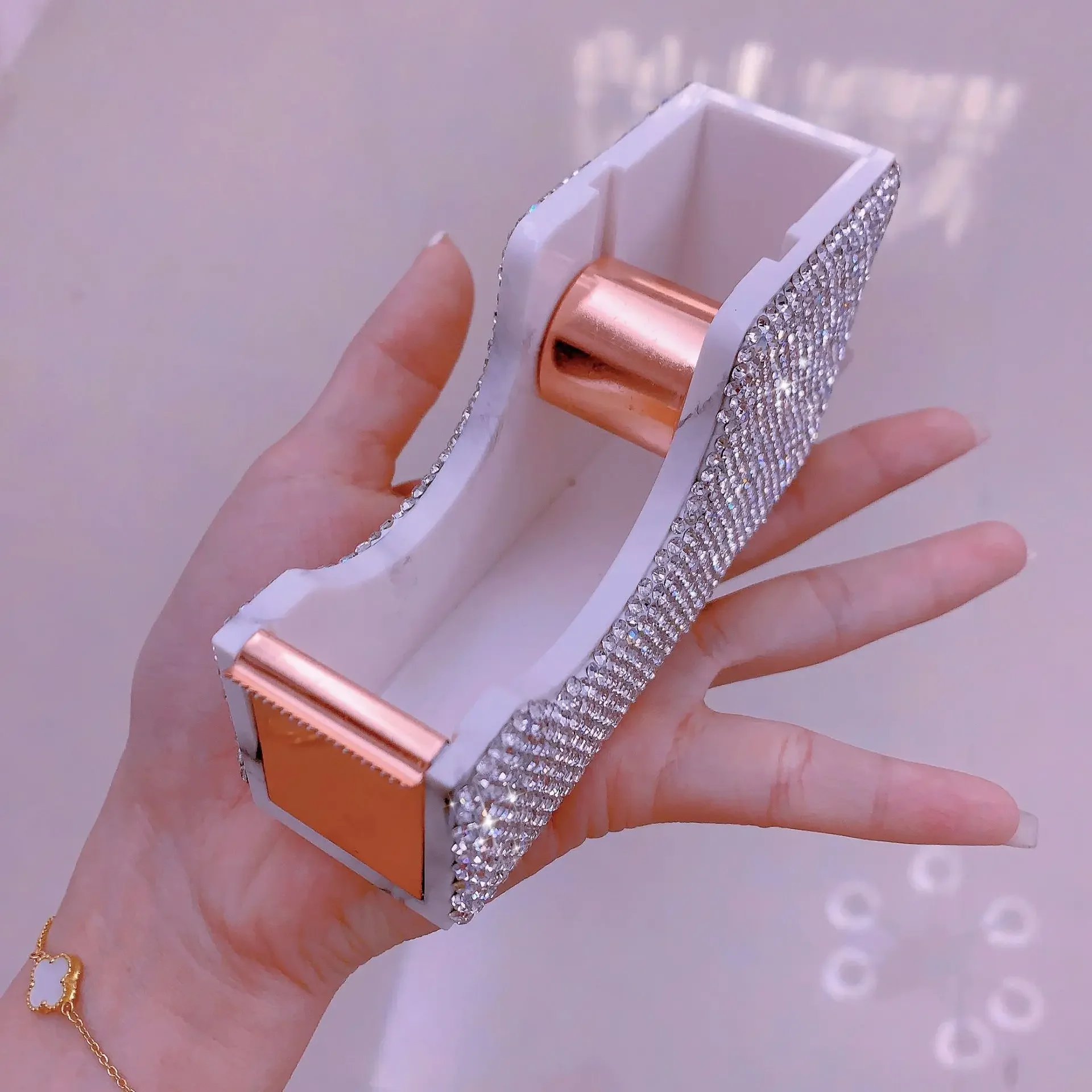 Настенный диспенсер для клейкой ленты Bling Rheinstone прочный держатель офисное