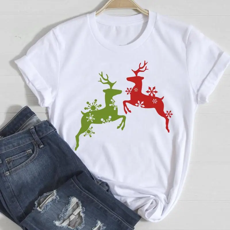 

Женская футболка с рисунком рождественского оленя