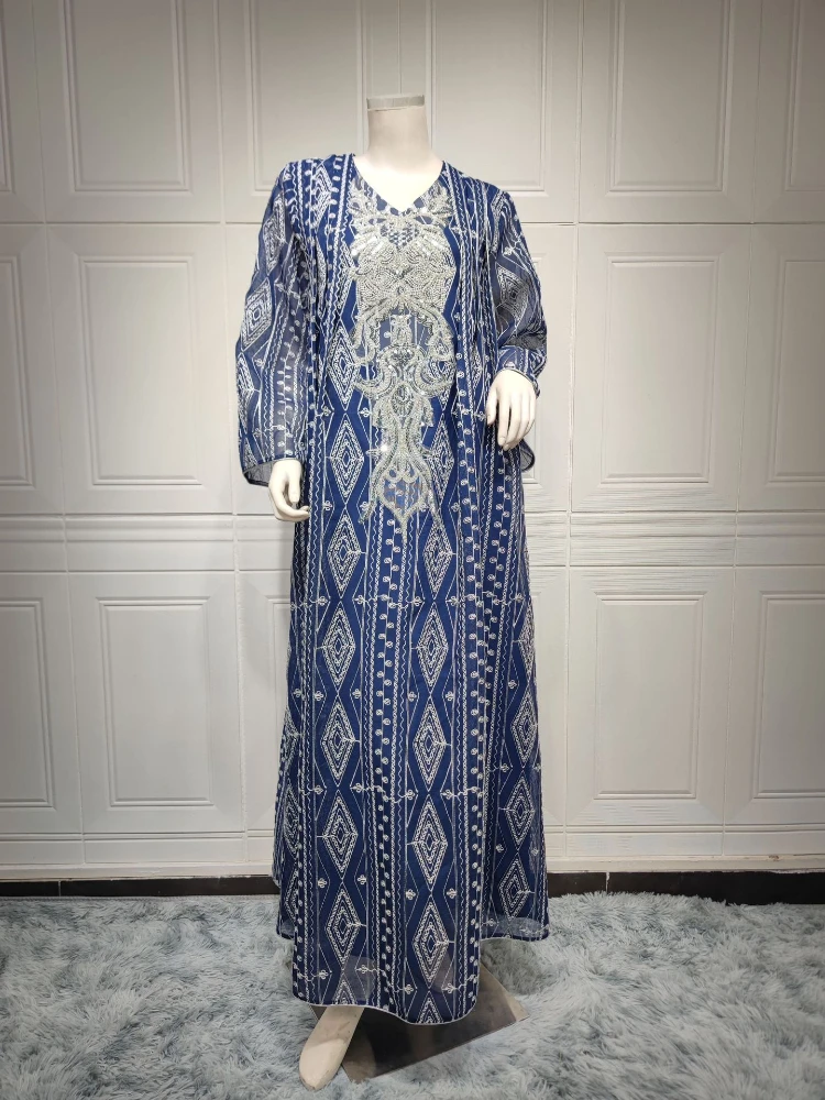 2023 Spring Summer Muslim Fashion Long Sleeve V-neck Embroidery Polyester Long Abaya Muslim Dresses Women Abaya Dubai