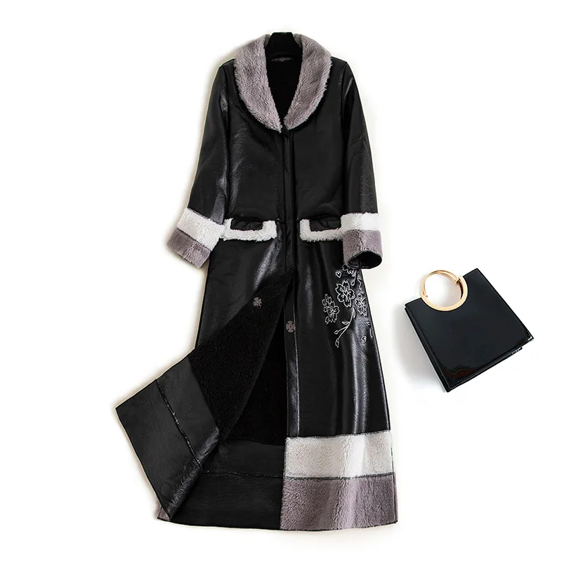 

Женская зимняя куртка из искусственной кожи, с вышивкой, средней длины