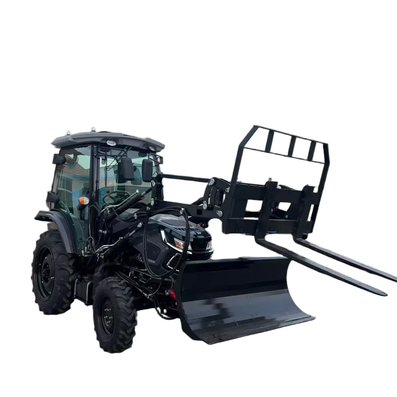 Фото Полноприводный мини-трактор 4x4 (4WD) 50-150 л.с. с кабиной для водителя, в комплекте с вилами для поддонов и снегоуборщиком, в продаже №2