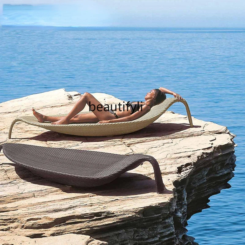 

yj Leaf Outdoor Vacation Lying Bed Hotel Balcony Leisure Rattan Chair Outdoor Rattan Beach Chair