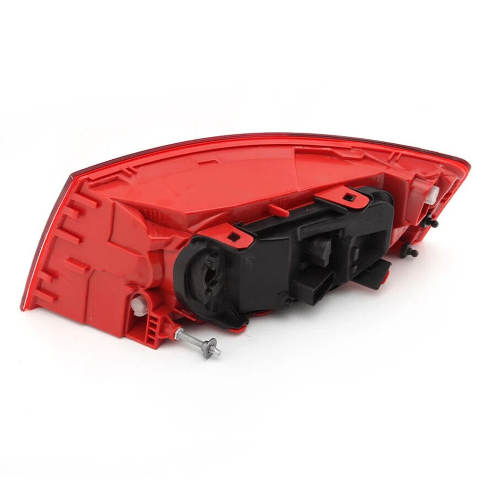 Рисунок 6 - 4FD 945 095 B, левая фонарь заднего фонаря