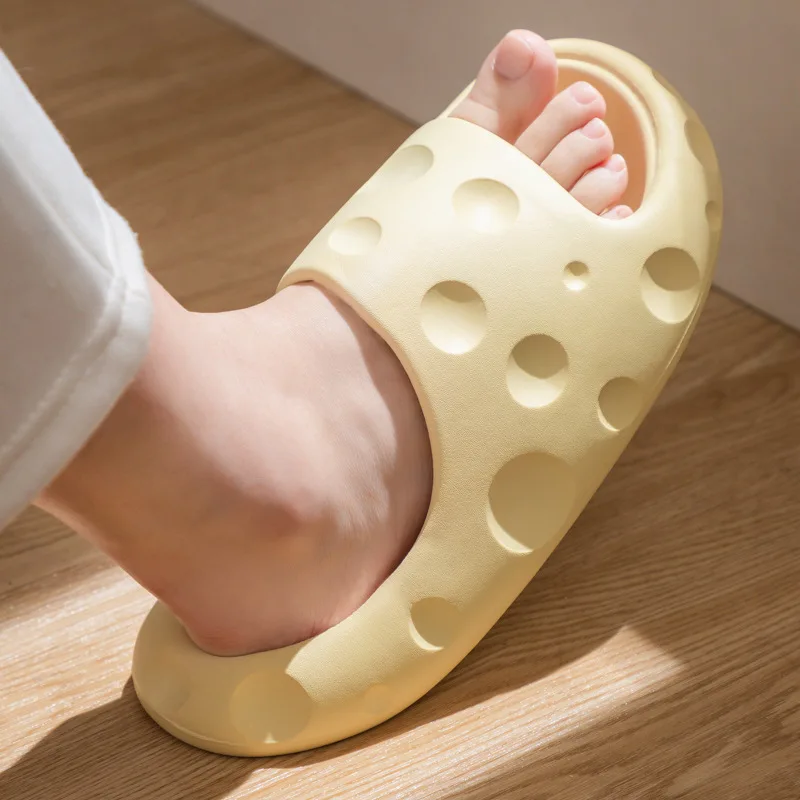 

2023 Women Summer Slippers Man Soft Thick Bottom Slides Home Bedroom Bathroom Massage Slippers Girl Campus Beach Sandals Unisex