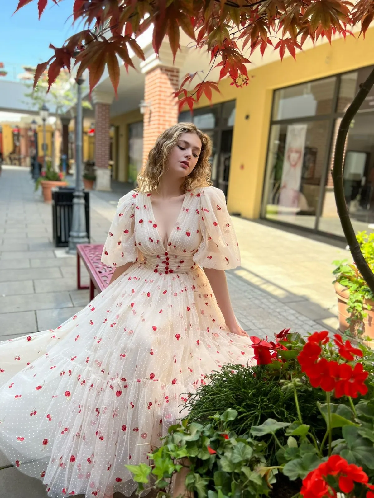 

AsaNagi Red Dot A-Line Tulle Homecoming Dress Princess Formal Evening Dresses Puff Sleeves Backless Ankle-Length Celebrity Gowns