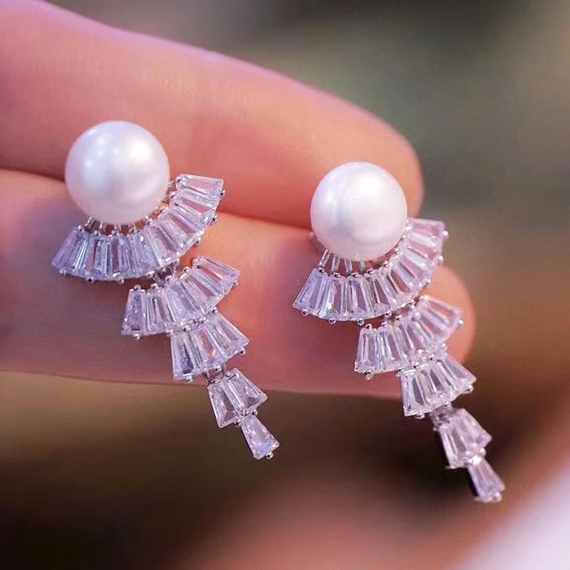 Женские серьги-гвоздики из серебра 925 пробы с натуральным пресноводным жемчугом