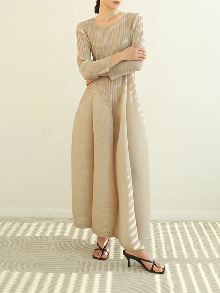 

Beige Color Women Long Pleated Dress Full Sleeves Formal Office Lady Ball Gown Dress Clothes Red /Black/Green