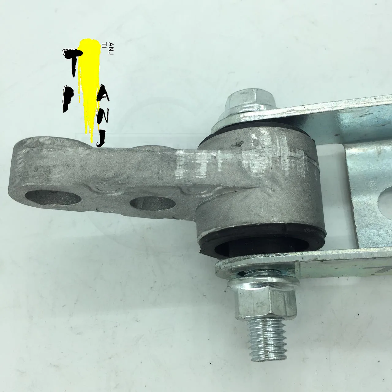 Высококачественные аксессуары для крепления двигателя детали Volvo S80 S60 C70 XC90