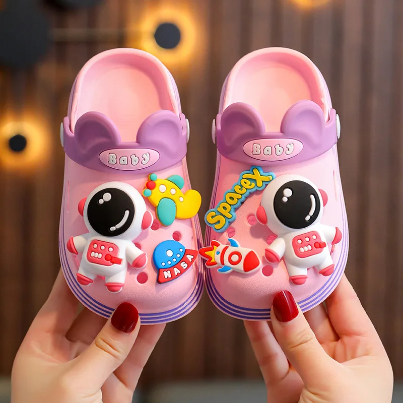 Summer Baotou children's sandals, boys, girls, princesses, cartoons, non-slip, middle and small children's baby beach hole shoes
