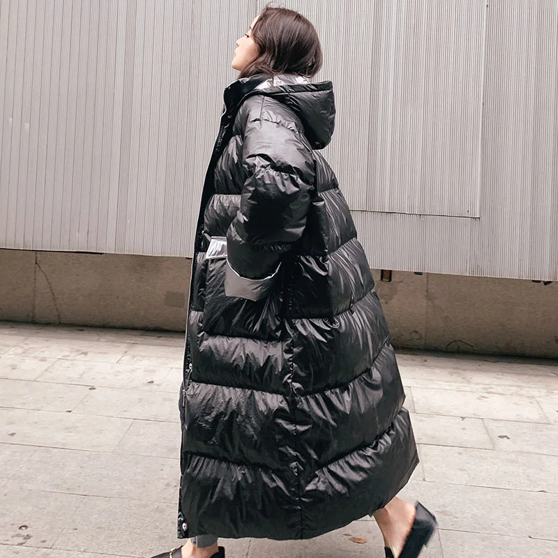 Рисунок 2 - Длинное зимнее пальто с капюшоном