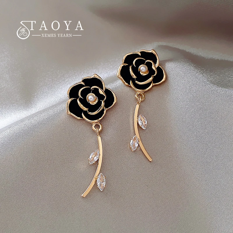 

French Romantic Black White Camellia Metal Branch Dangle Earrings 2022 Fashion Flower Accessories For Women's Elegant Jewelry
