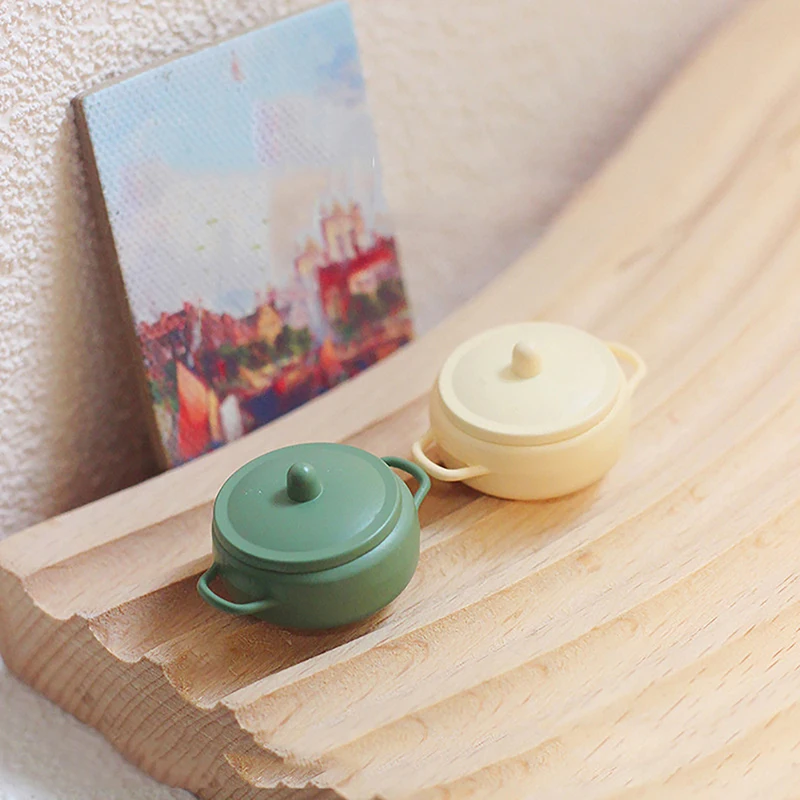 

1:12 Dollhouse Mini Hot Pot Model Dolls House Soup Pot Toy Dollhouse Kitchen Utensils Accessories Pretend Play Toys