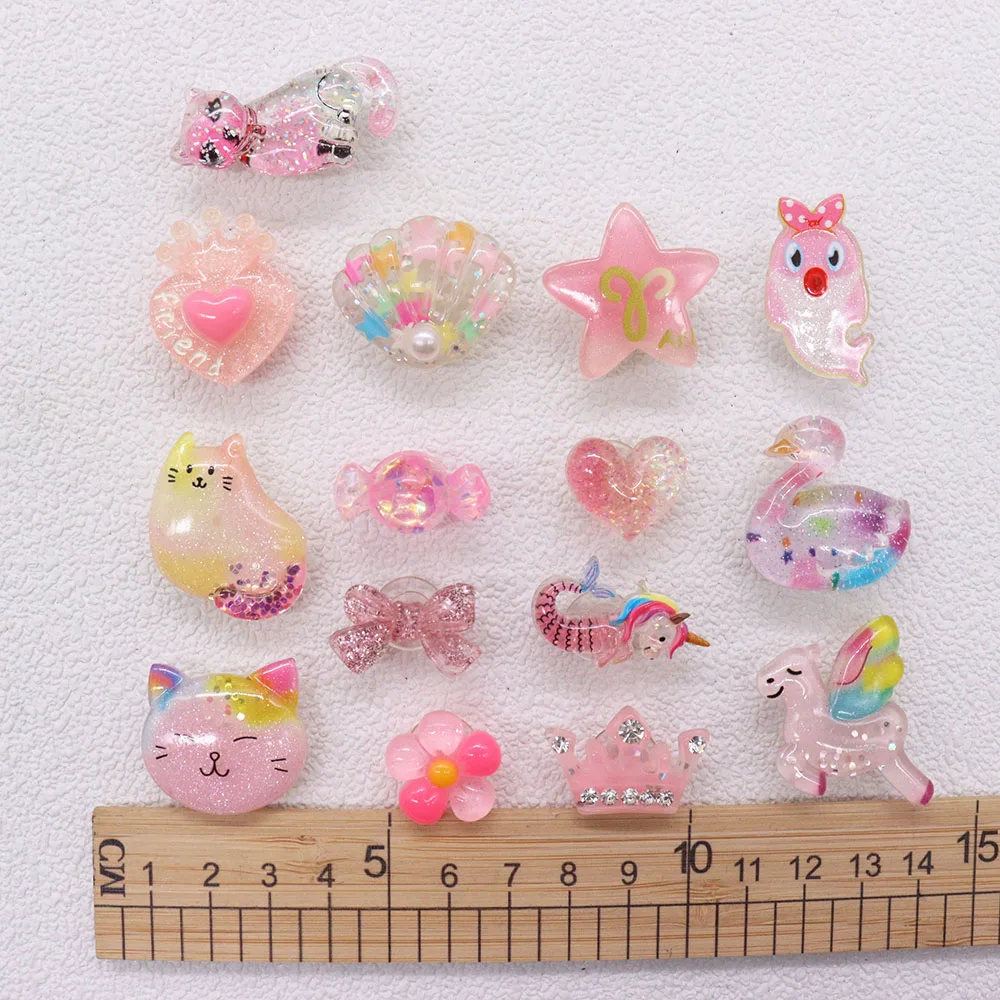 

1-15 шт. подвески из смолы в форме крокса, бант, конфеты, корона, кошка, лошадь, цветок, сердце, подходят к браслетам, садовые украшения для обуви...