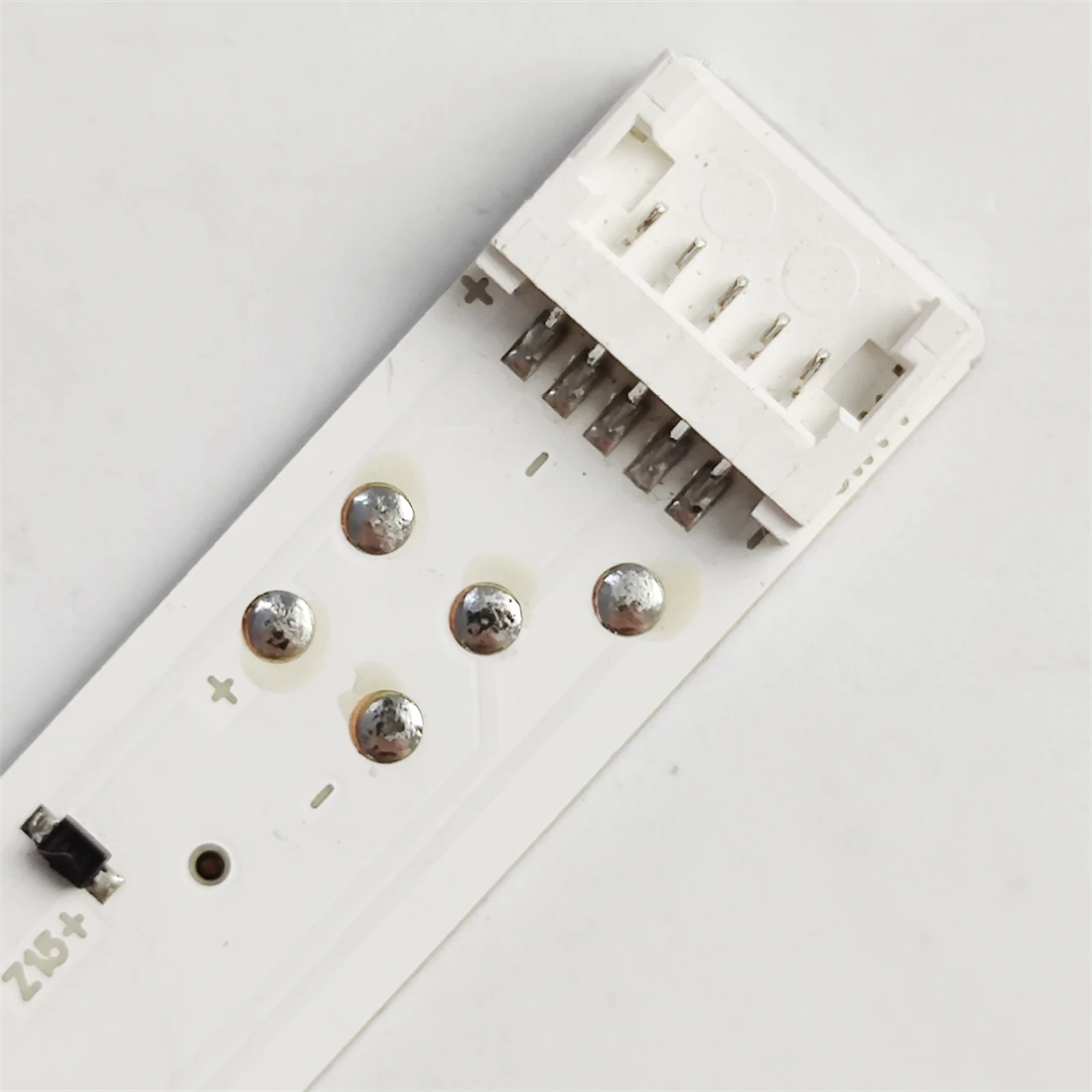 Фонарь для подсветки 7/8 лампа LB49020 V0 _ 04 V1_04