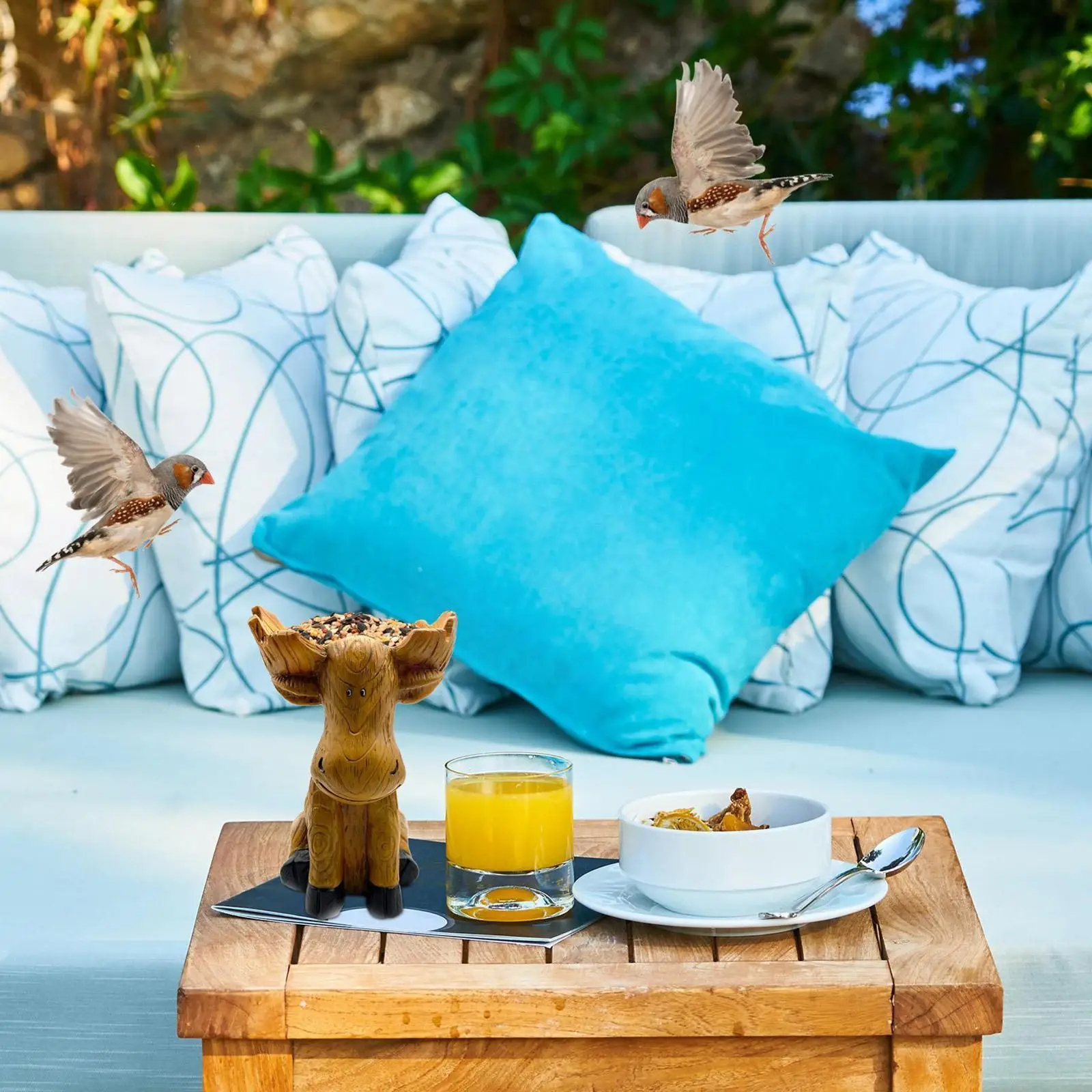 

Moose Statue Bird Feeder, Sitting Moose with Antlers Wood-Look Resin Decoration Carved Courtyard Ornaments Outdoor Birdbath X3X7