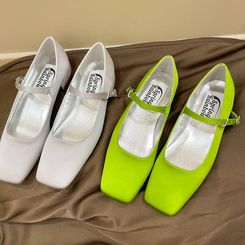 

Туфли Мэри Джейн на плоской подошве, нишевые туфли с квадратным носком, с ремешком, с пряжкой, квадратный каблук, в ретро стиле