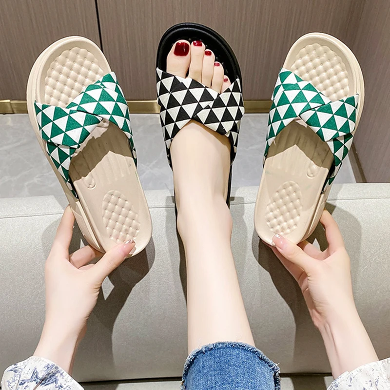

Shoes Woman 2022 House Slippers Platform Lady Luxury Slides Med Pantofle Shale Female Beach Girl Soft Flat Designer New Sabot