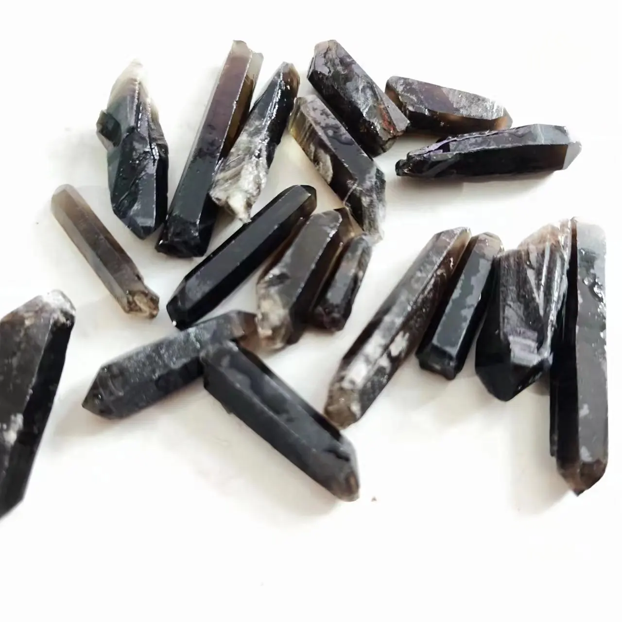 

Дымчатый кварц, лемурийский образец