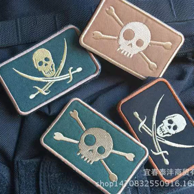 Большой и маленький глаз Пиратский Флаг Череп Вышивка Липучка нарукавная