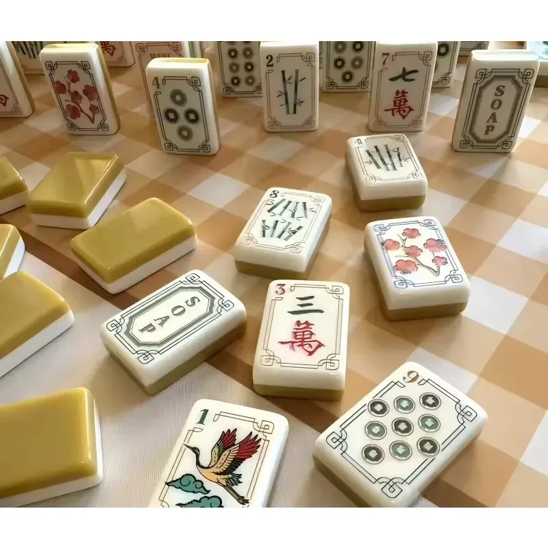 Фото Набор плиток для американского маджонга Sunday Mahjong, 2 слоя, цвета: Баттерскотч, Утренняя Куркума, Сливовое Золото, с гравировкой, из крупной смолы №4