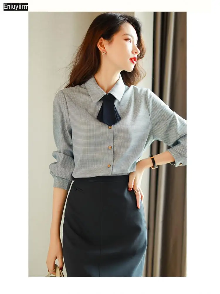 Блузка Женская Осенняя с длинным рукавом на пуговицах