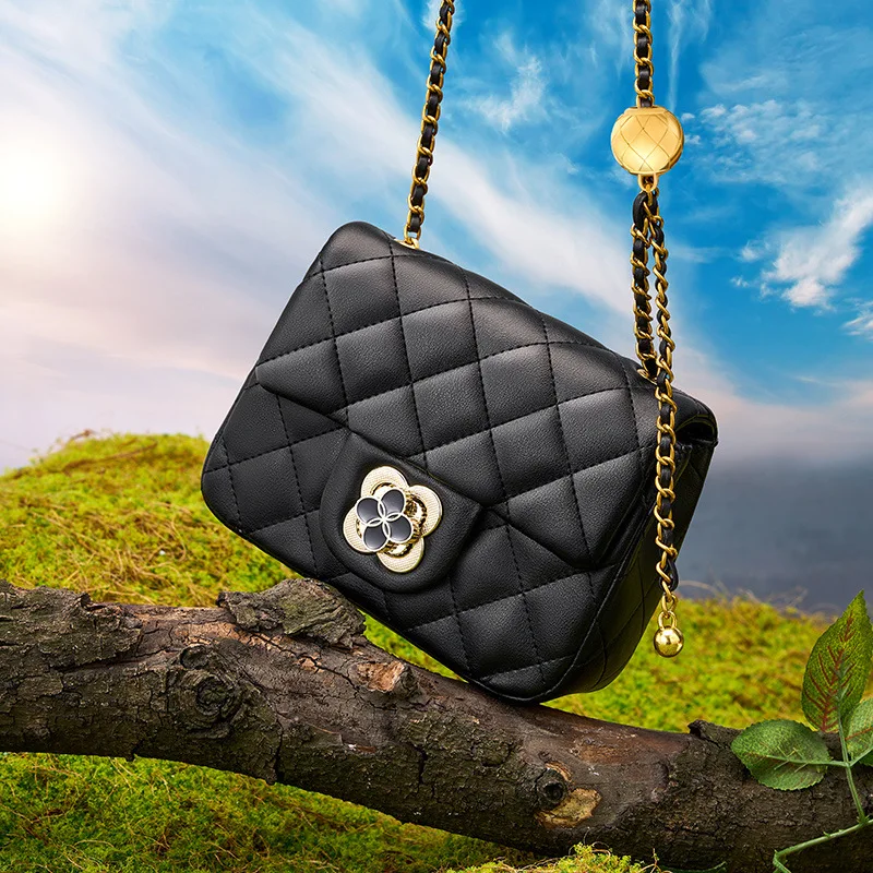 

Women's bag Cow leather New Vintage Crossbody Bag Women Small Shoulder Saddle Bag Cashew Nut Bag Fashion