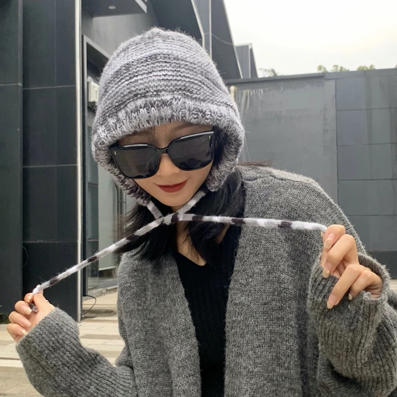 

New Contrast Color Beanie Hat Color Stitching Knitted Women's Hats Autumn and Winter Warm Ear Protection Windproof Pullover Cap