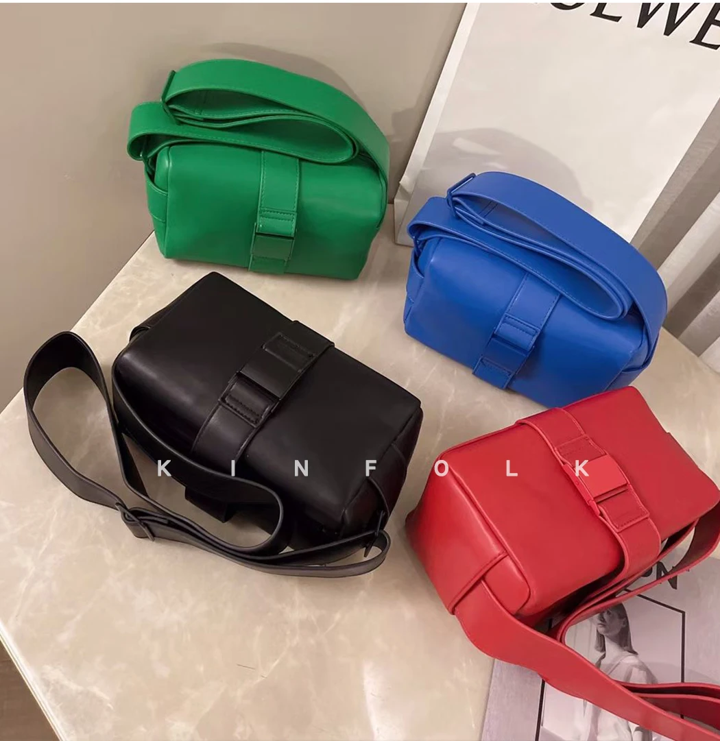 

Women's Trendy Cool Fashion Broad Crossbody Small Bags Mini Shoulder Bags 2022 Female Casual Leather Sports Hand Bag