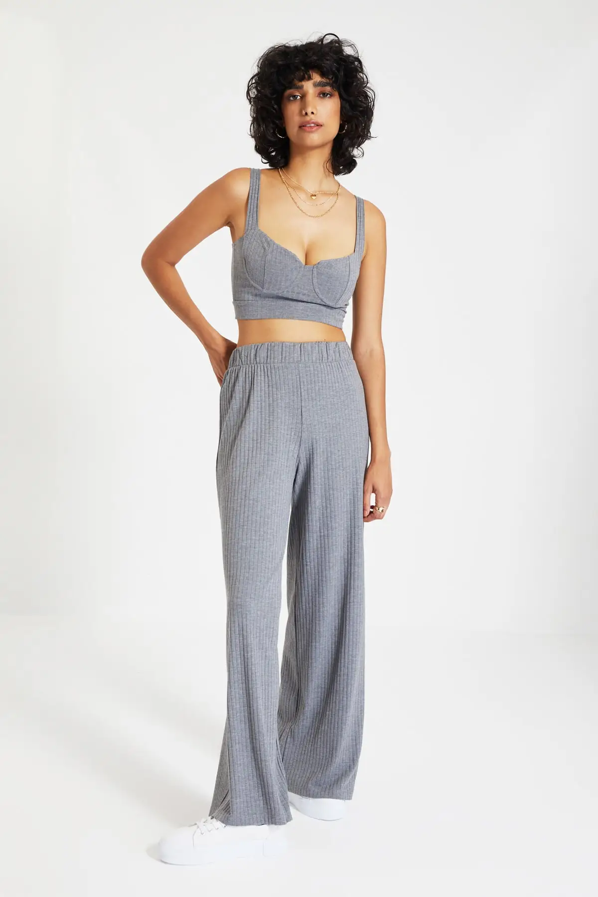 

Trendyol Chest Coupled With Crop Knitted BLOUSE TWOAW22BZ0298