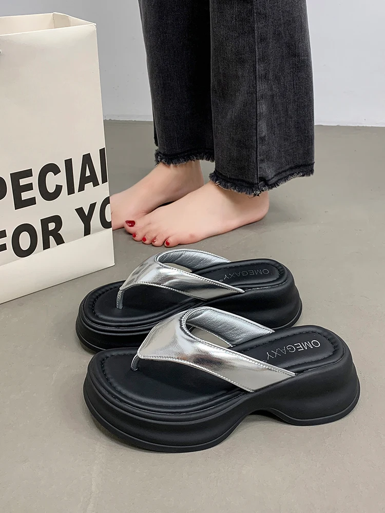 

Shoes Slippers Soft Square heel Med Slides Rubber Flip Flops Fashion Shallow Slipers Women Comfort Block Hawaiian Luxury Flat