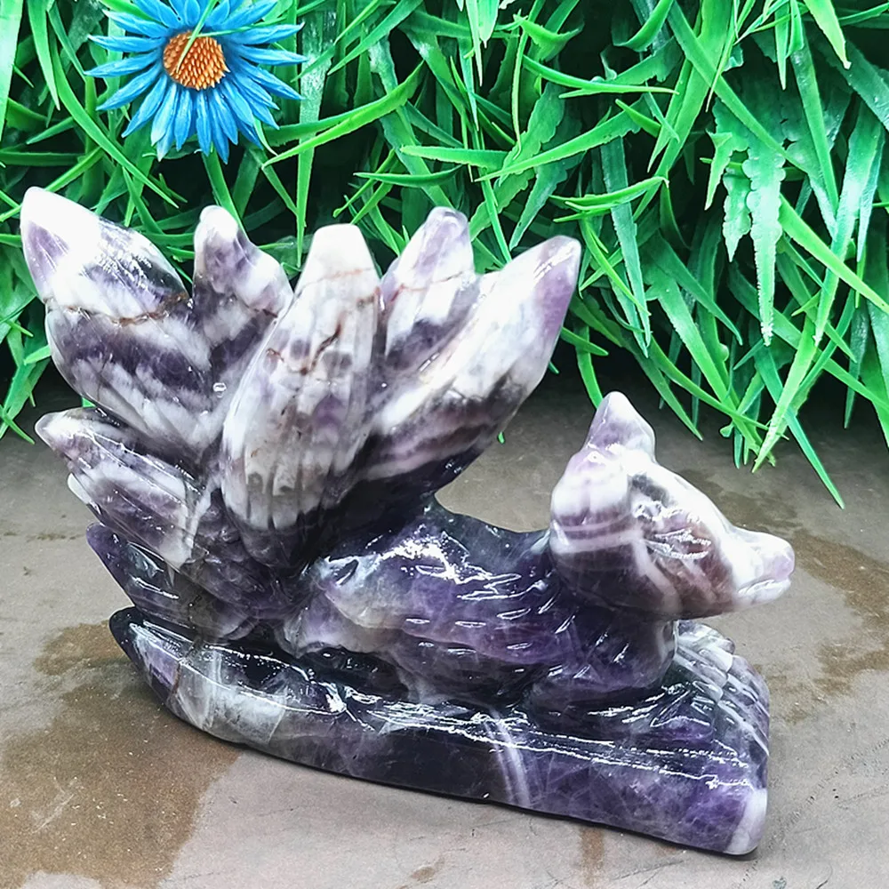 Фото Натуральный кристалл кварца, полированная резная фигурка в мечтательном фиолетовом цвете, украшение для дома в виде девятихвостой лисы. №5